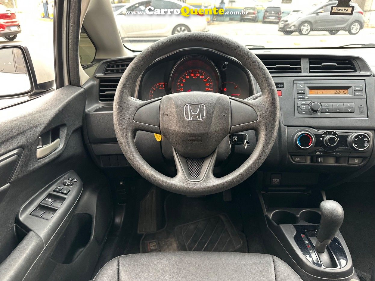 HONDA FIT 1.5 LX 16V - Loja