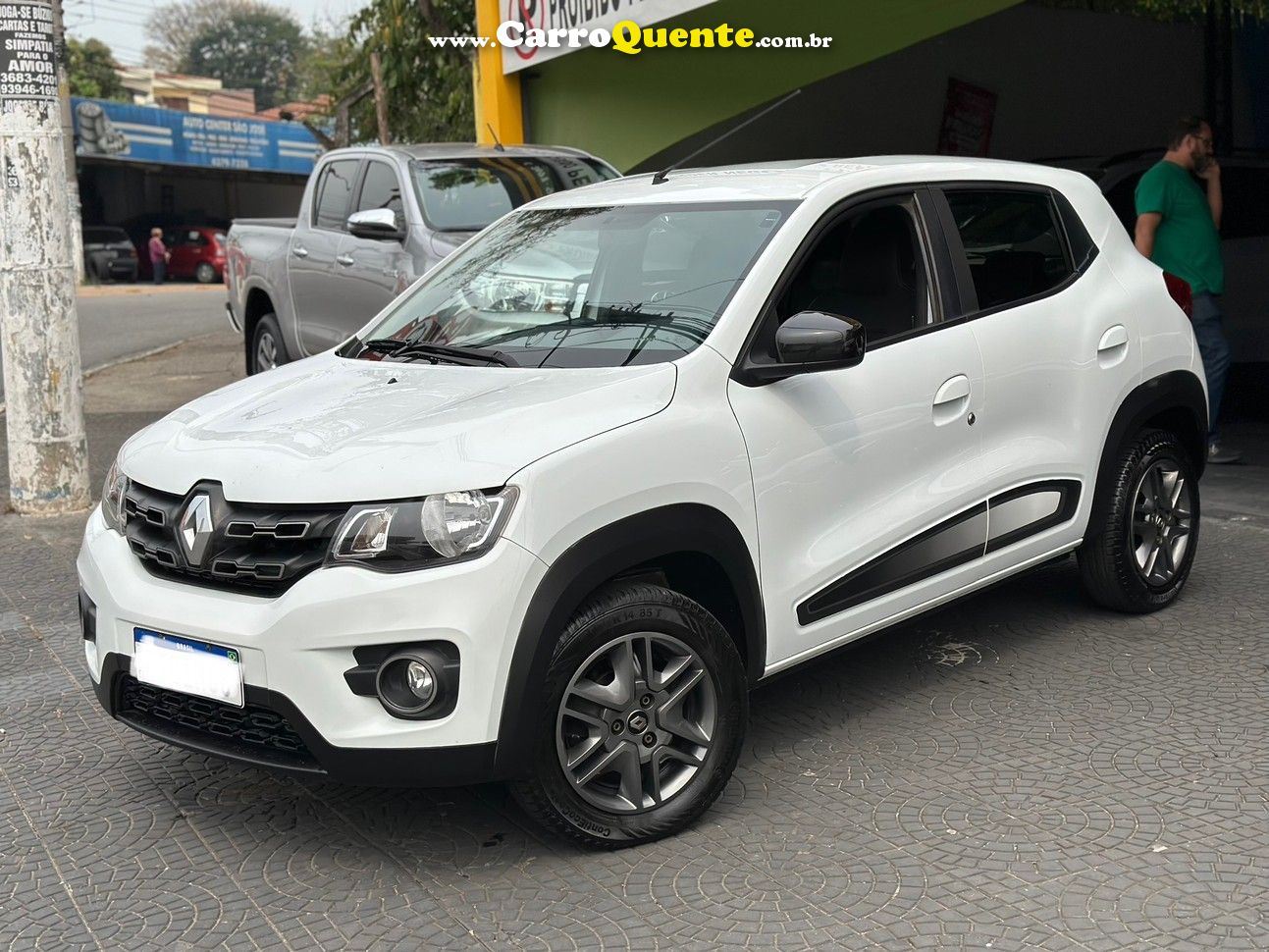 RENAULT KWID 1.0 12V SCE INTENSE - Loja