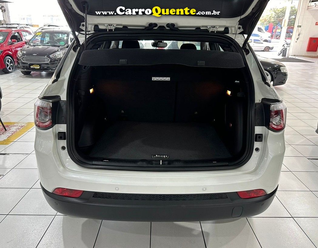 Jeep Compass S 2.0 TB Diesel 2019 - 37mil KM - Loja