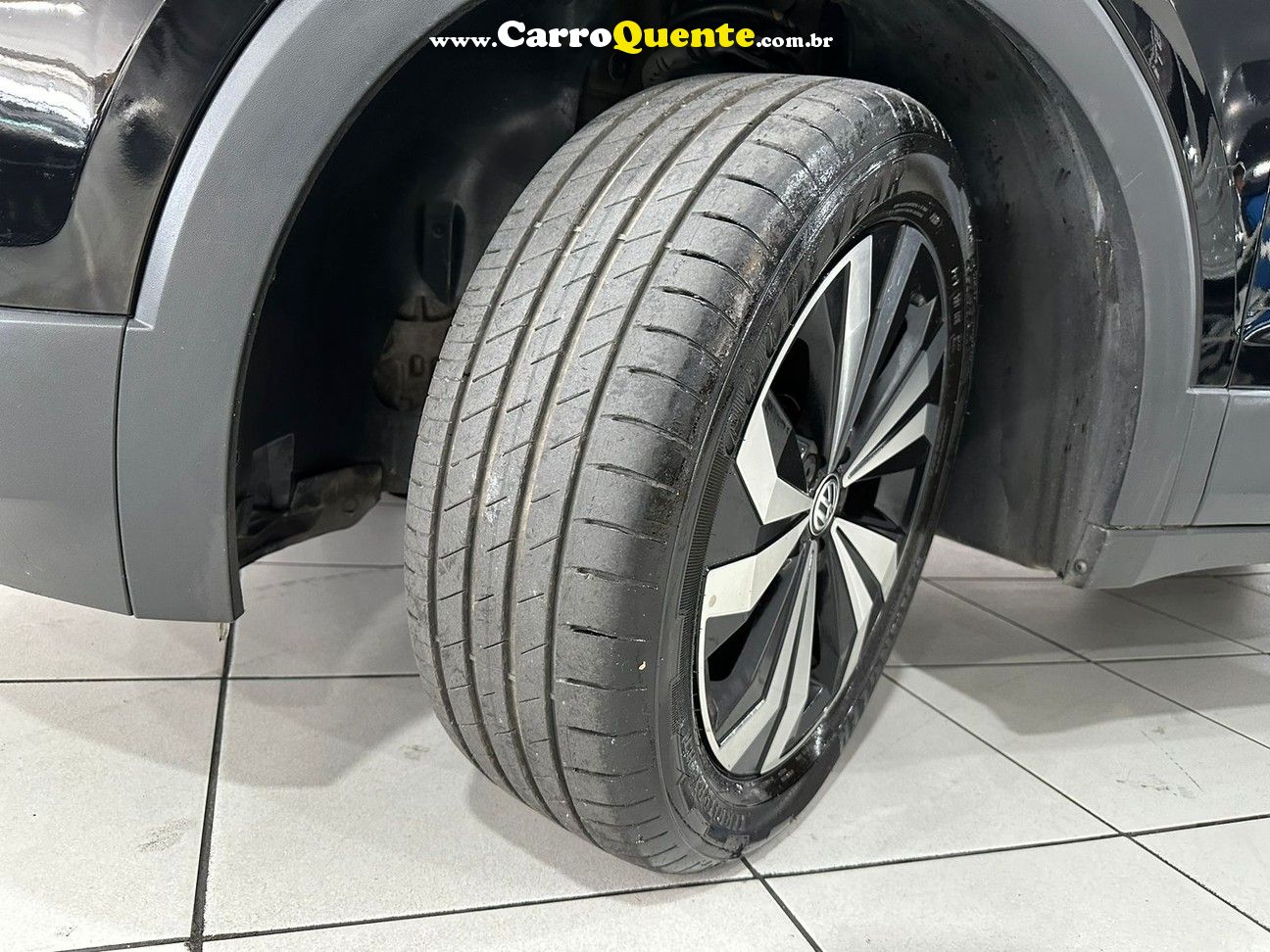 T-cross Highline 1.4 Turbo 250TSI Flex 2021 - Top de linha - Loja