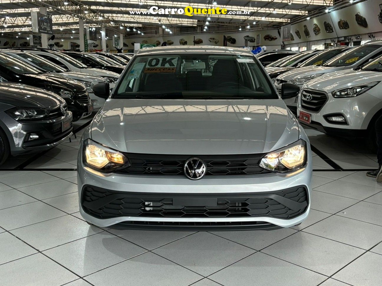 VOLKSWAGEN POLO 1.0 MPI TRACK 0KM - Loja