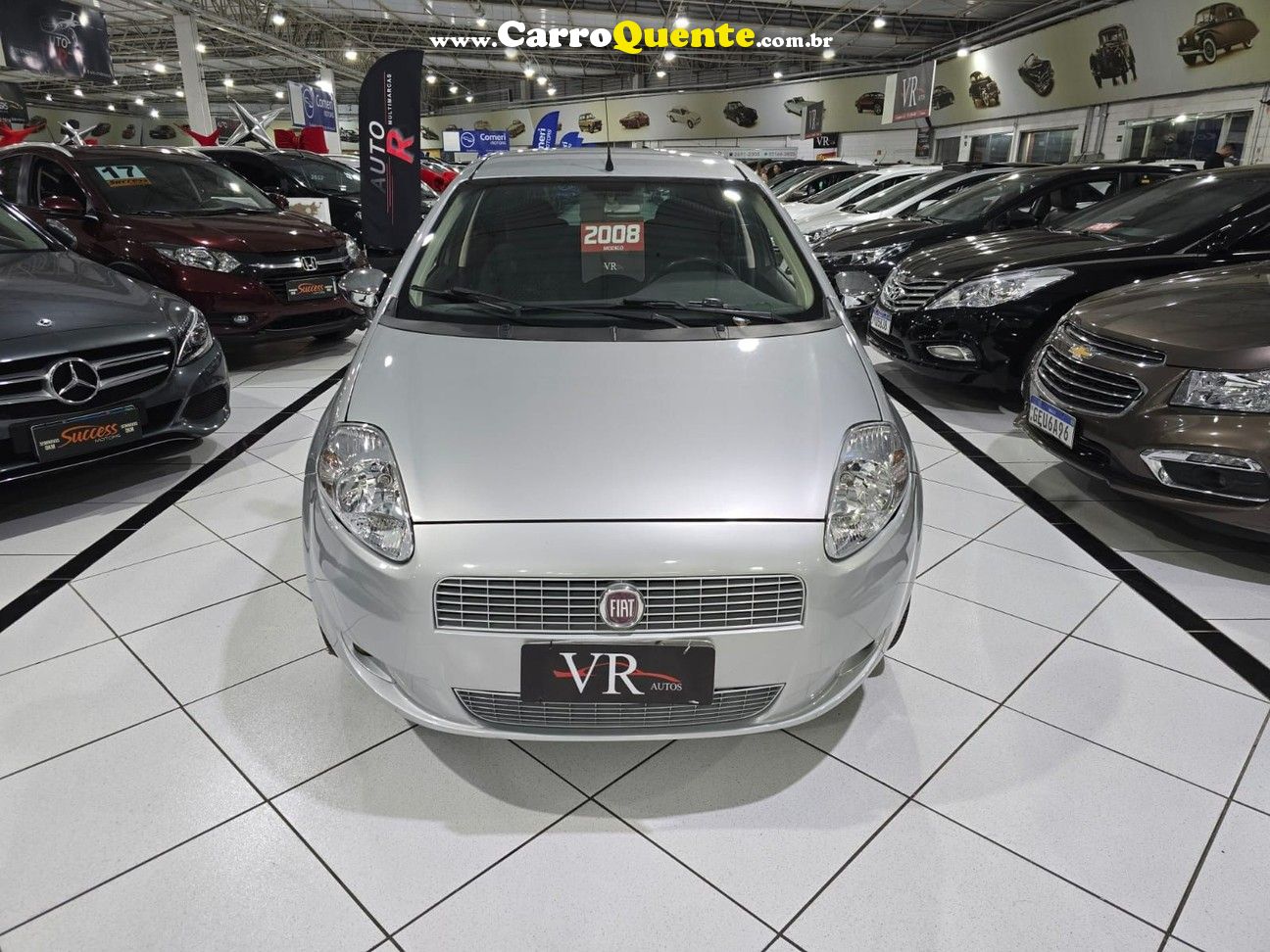 FIAT PUNTO 1.8 HLX 8V  KM 120.000 MUITO NOVO !!! - Loja