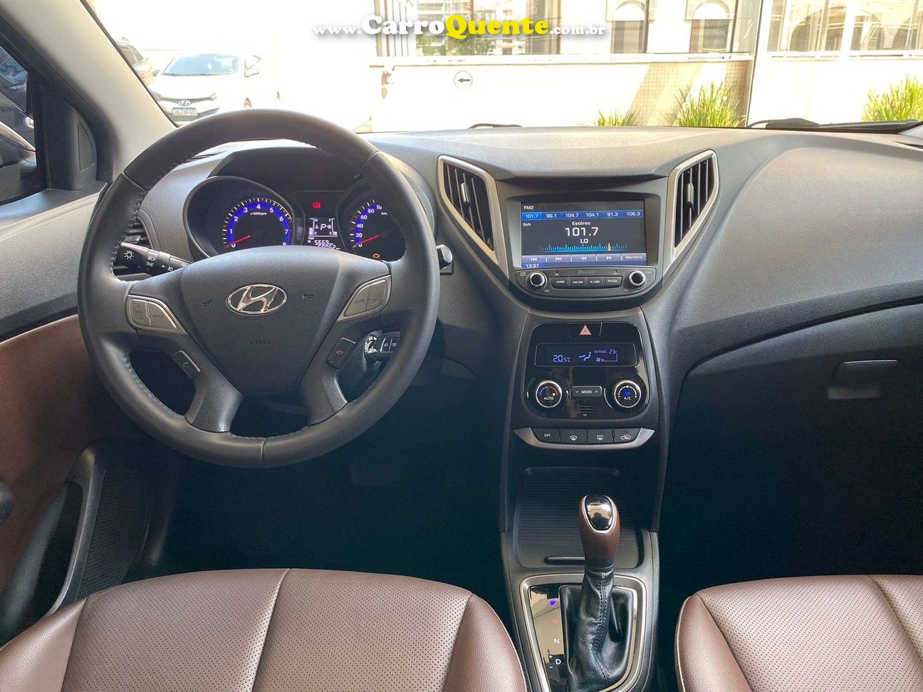 HYUNDAI HB20 1.6 PREMIUM 16V - Loja