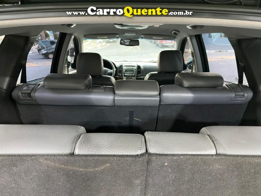 Hyundai SANTA FÉ 3.5 MPFI GLS 7 LUGARES V6 24V 285CV GASOLINA 4P AUTOMÁTICO - Loja