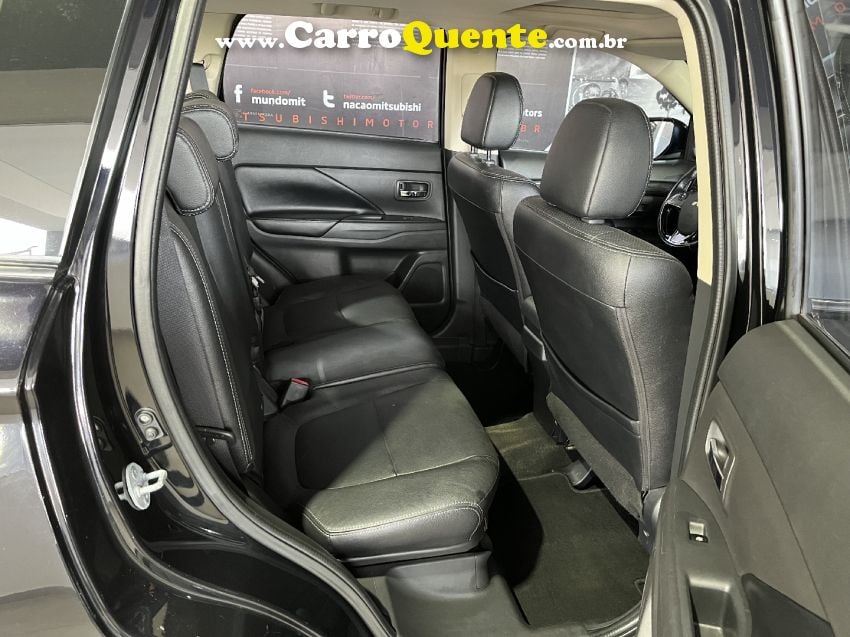 Mitsubishi OUTLANDER 2.0 16V GASOLINA 4P AUTOMÁTICO - Loja