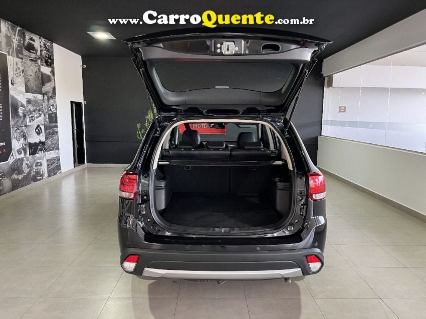 Mitsubishi OUTLANDER 2.0 16V GASOLINA 4P AUTOMÁTICO - Loja