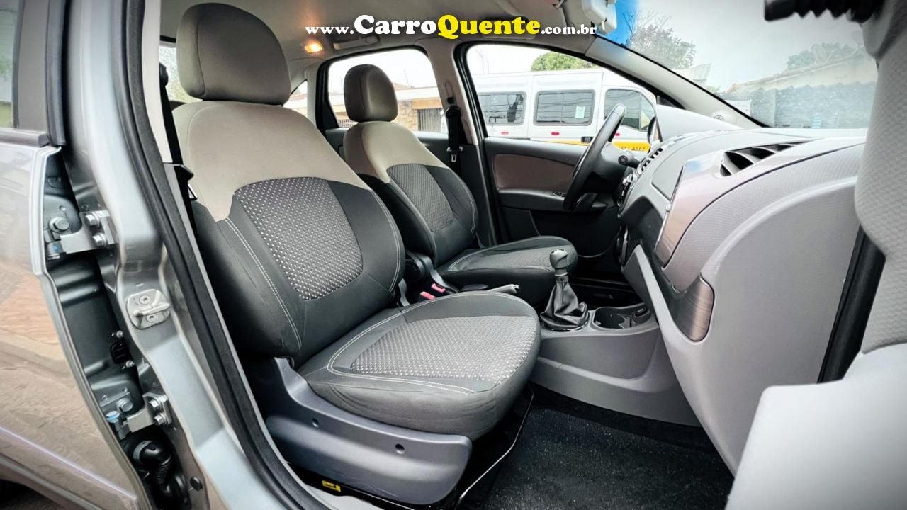 FIAT   GRAND SIENA ESSENCE 1.6 FLEX 16V   CINZA 2013 1.6 FLEX - Loja