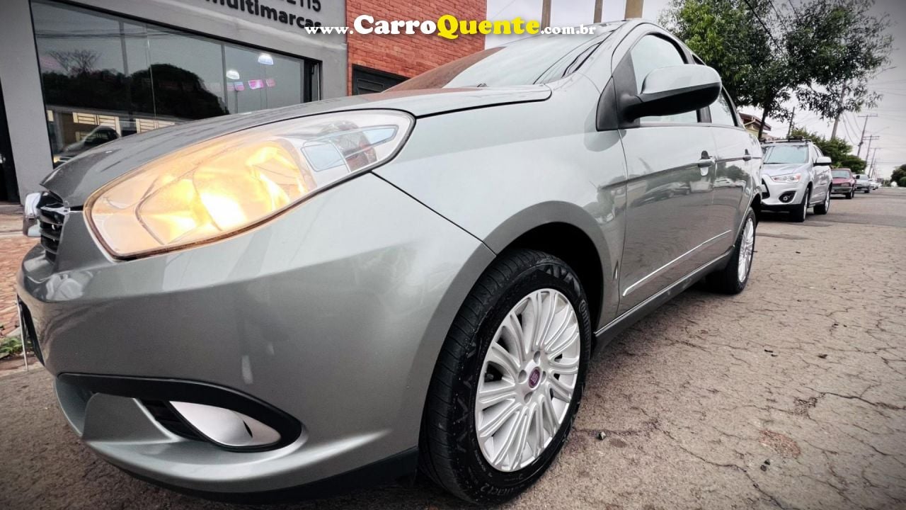 FIAT   GRAND SIENA ESSENCE 1.6 FLEX 16V   CINZA 2013 1.6 FLEX - Loja