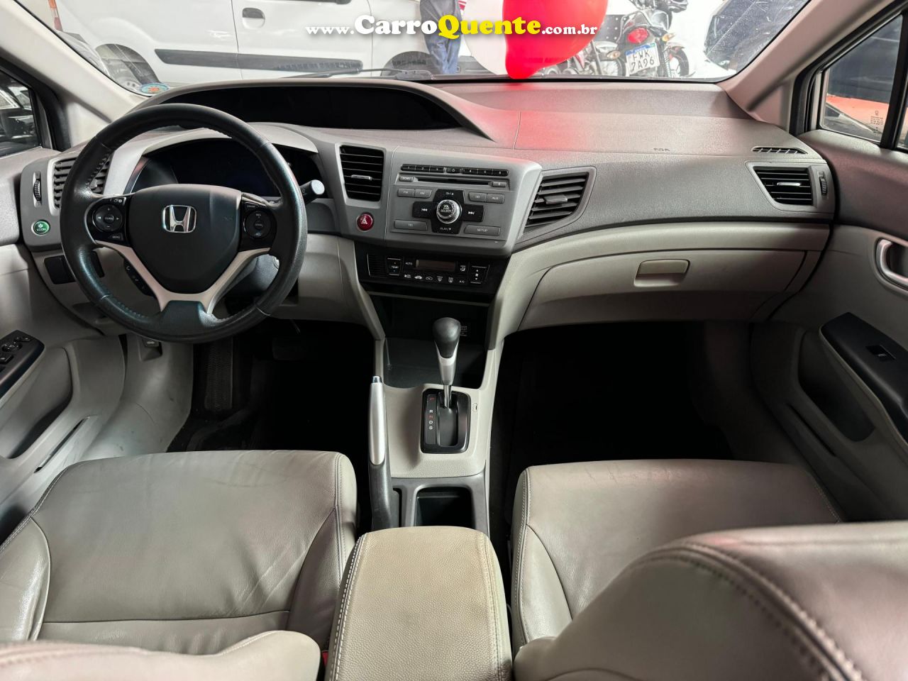 HONDA   CIVIC SEDAN LXR 2.0 FLEXONE 16V AUT. 4P   CINZA 2014 2.0 GASOLINA - Loja