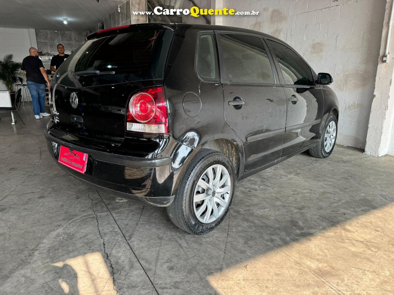 VOLKSWAGEN   POLO 1.6 MIS.OURO 1.6 MI TOT.FLEX 8V 5P   PRETO 2010 1.6 GASOLINA - Loja