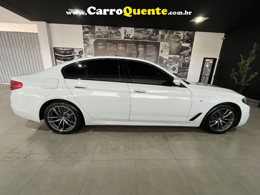 BMW 530i 2.0 16V TURBO GASOLINA M SPORT AUTOMÁTICO - Loja