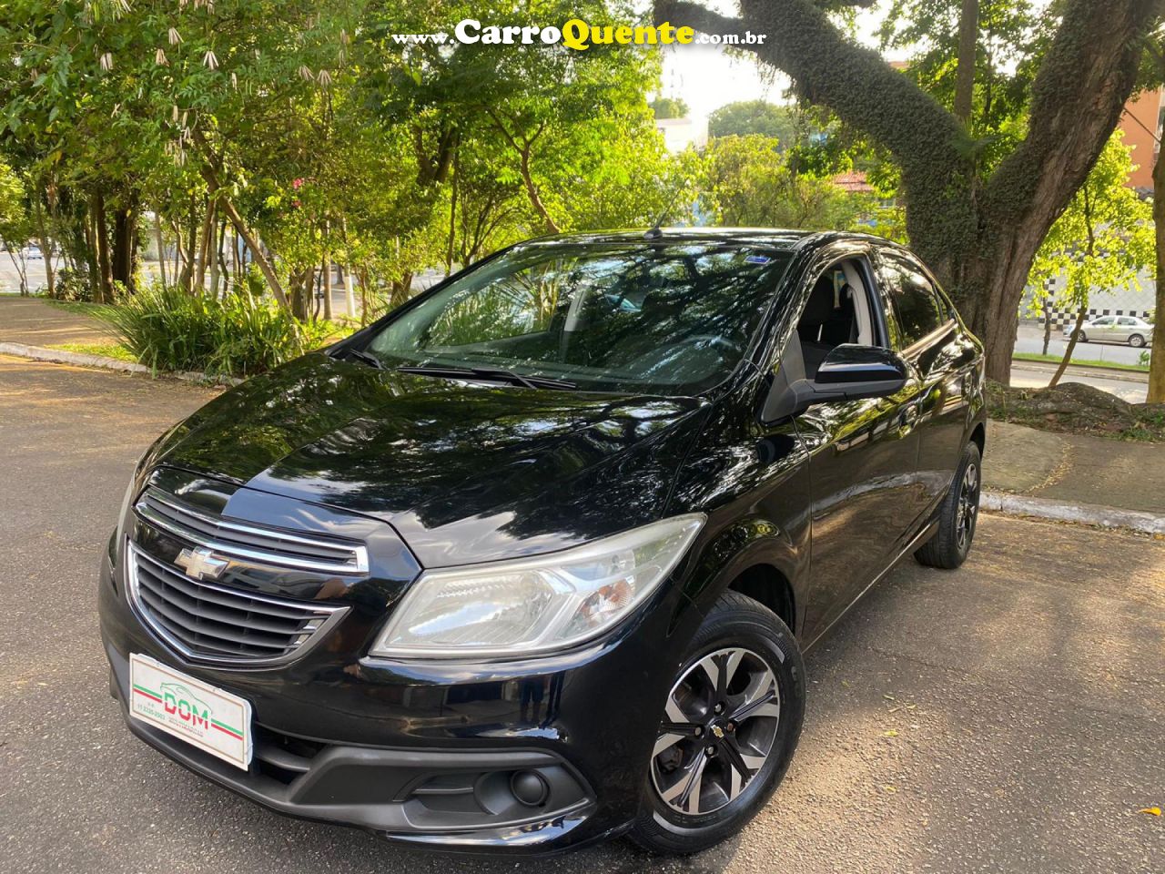 CHEVROLET   ONIX HATCH LT 1.0 8V FLEXPOWER 5P MEC.   PRETO 2013 1.0 FLEX - Loja