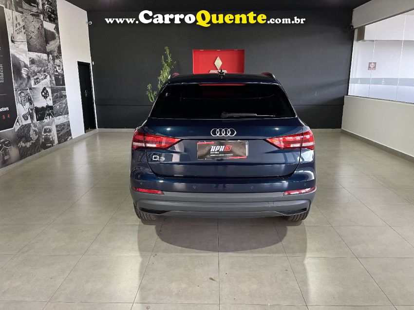 Audi Q3 1.4 35 TFSI GASOLINA BLACK S TRONIC - Loja