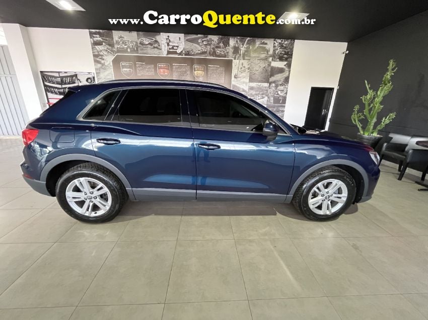 Audi Q3 1.4 35 TFSI GASOLINA BLACK S TRONIC - Loja