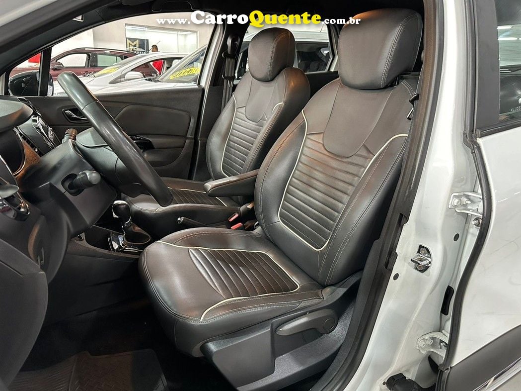 Captur Intense 2.0 Flex 2020 - Bancos em Couro - Loja