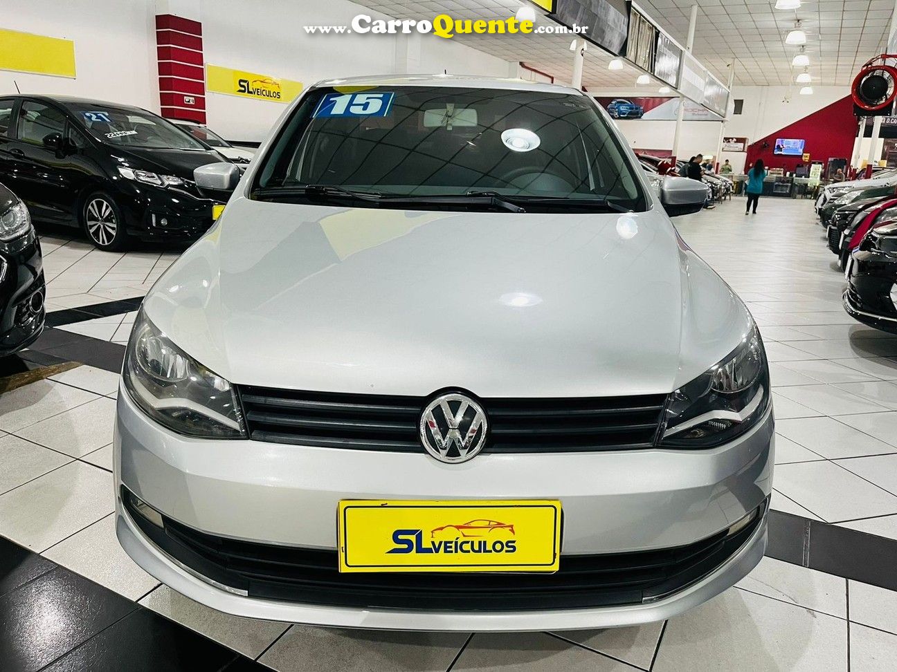 VOLKSWAGEN VOYAGE 1.6 MI CITY 8V - Loja