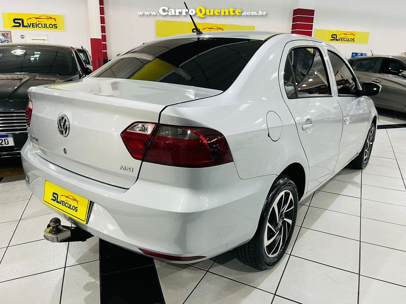 VOLKSWAGEN VOYAGE 1.6 MI CITY 8V - Loja