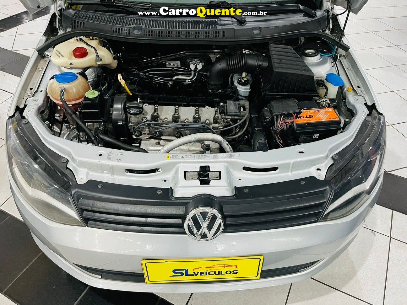 VOLKSWAGEN VOYAGE 1.6 MI CITY 8V - Loja