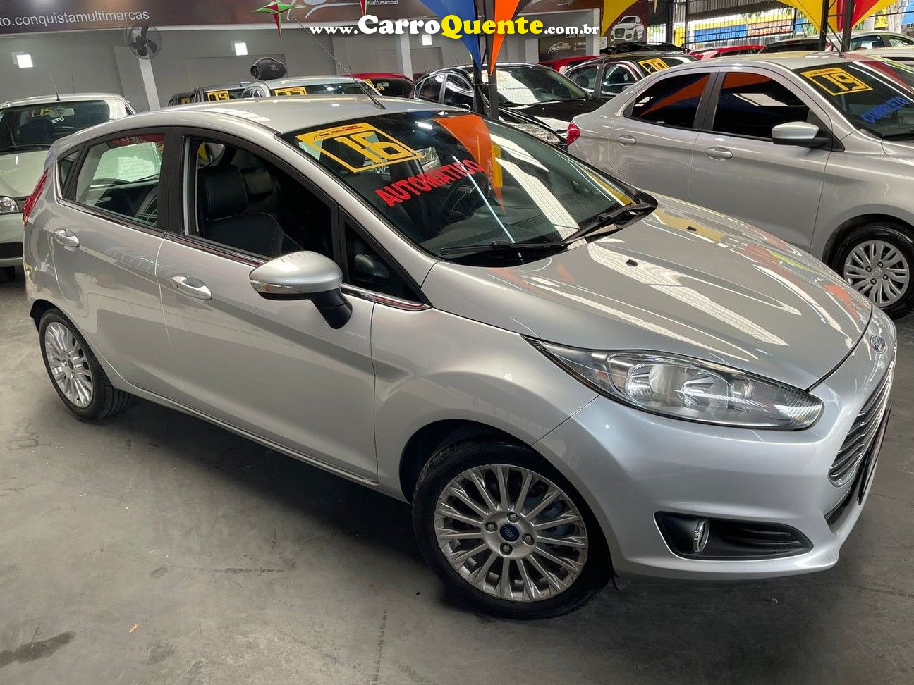 FORD FIESTA 1.6 TITANIUM HATCH 16V - Loja