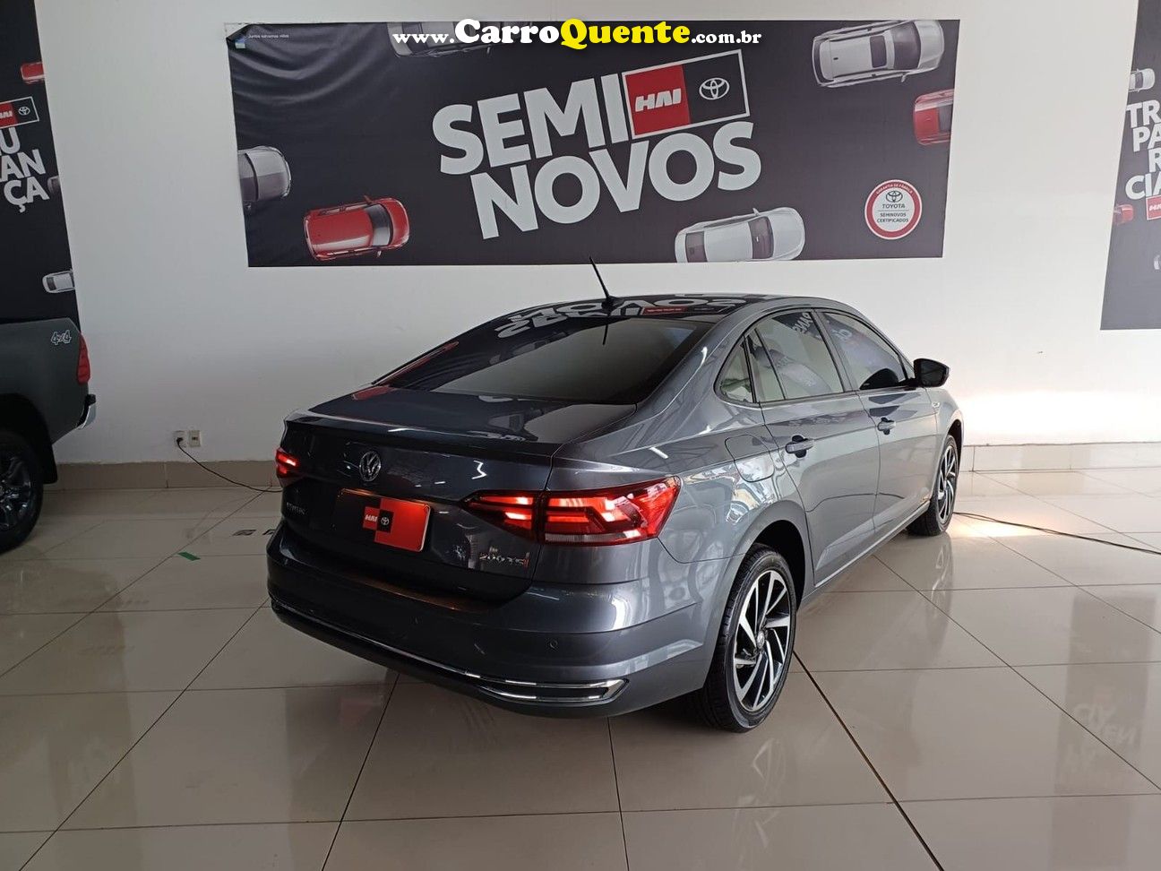 VOLKSWAGEN VIRTUS 1.0 200 TSI HIGHLINE - Loja