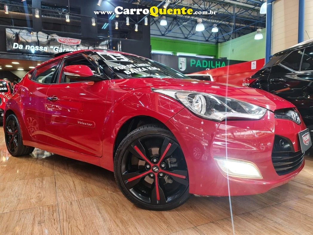 HYUNDAI VELOSTER 1.6 COM TETO SOLAR  KM  BAIXO ! - Loja