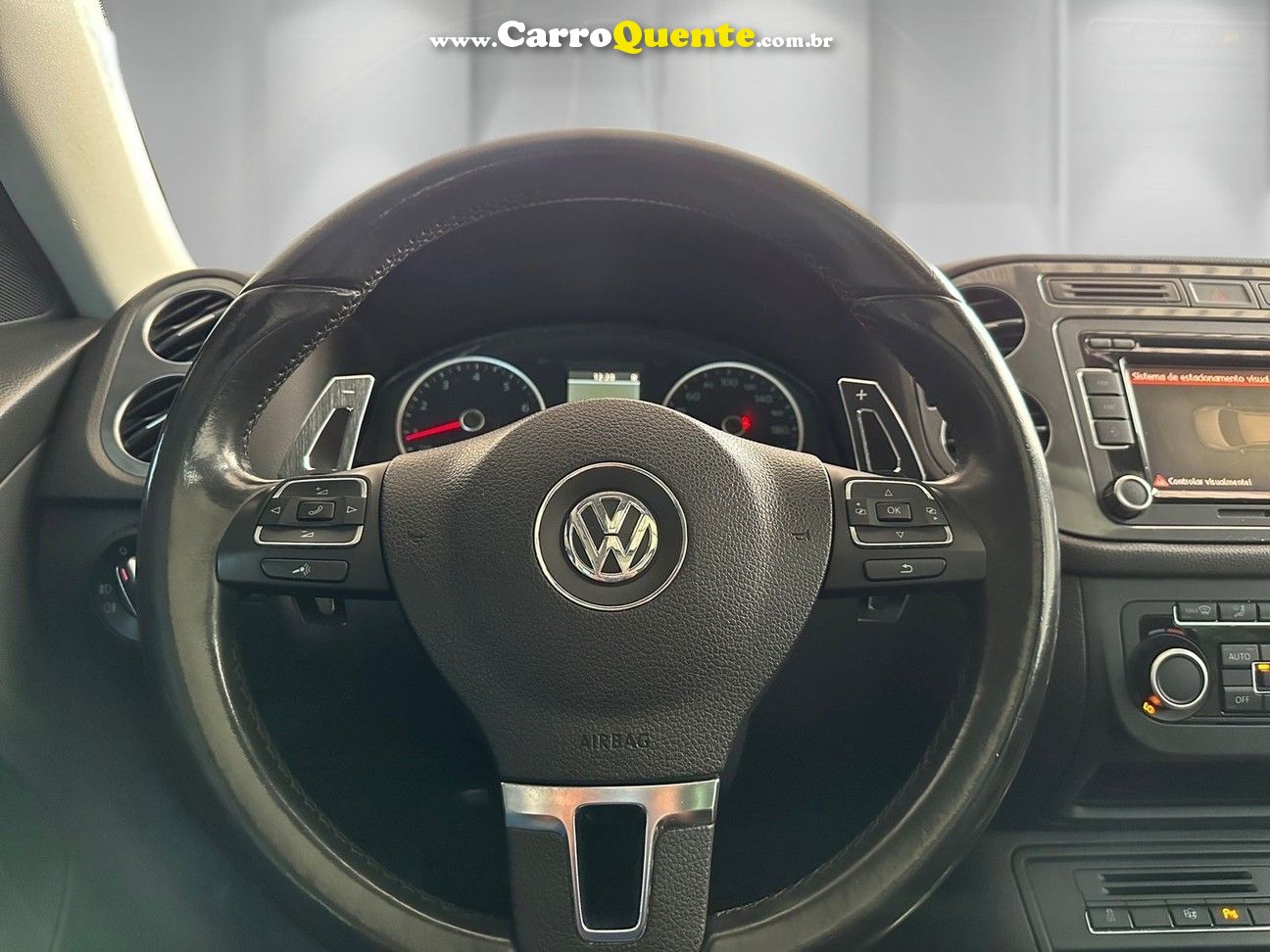 VOLKSWAGEN TIGUAN 2.0 TSI 16V TURBO - Loja