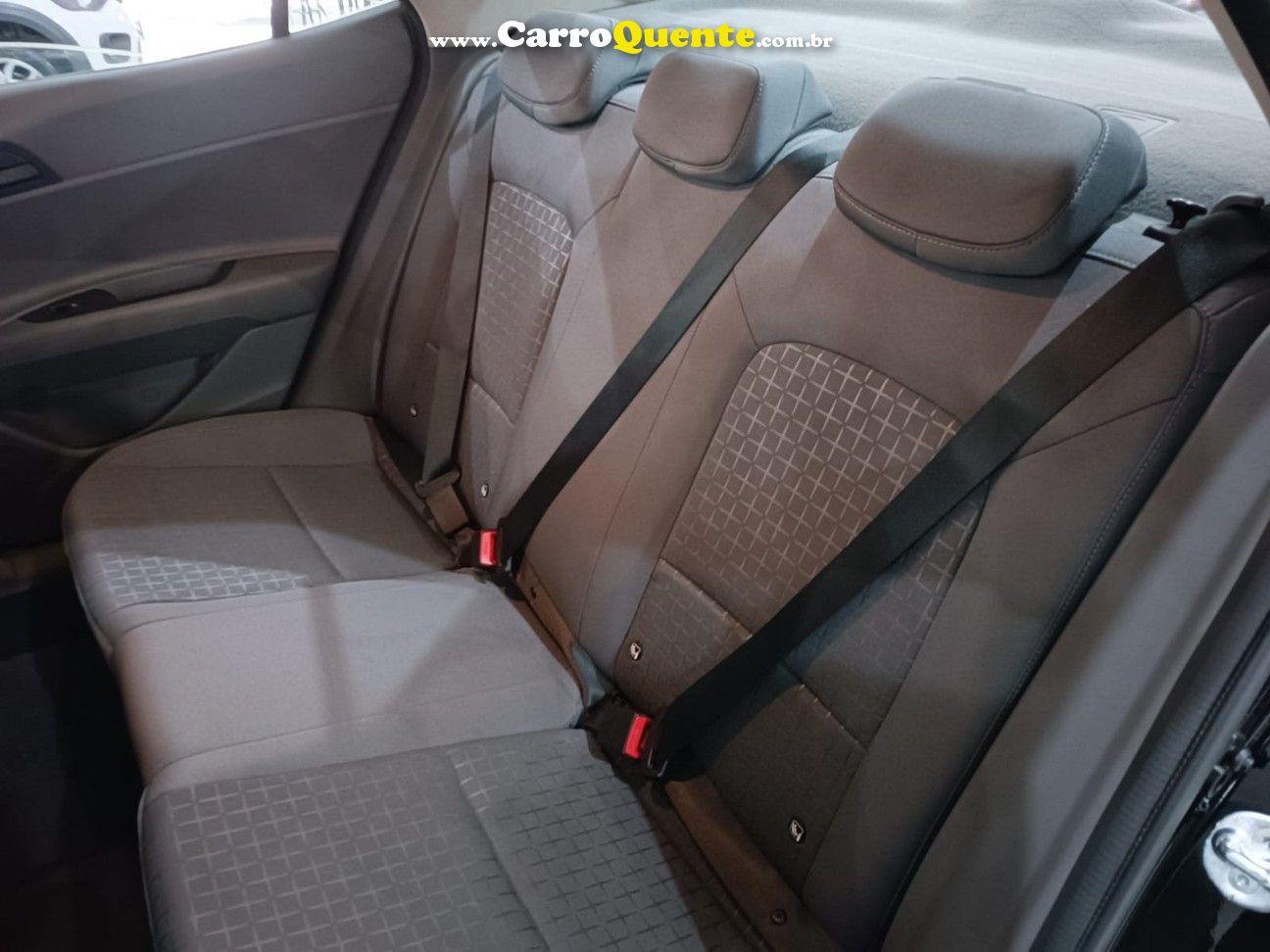 HYUNDAI HB20S 1.0 12V COMFORT - Loja