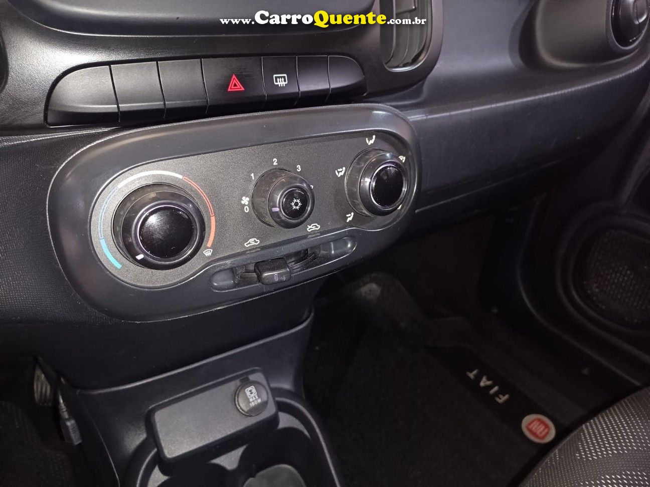 FIAT MOBI 1.0 8V EVO LIKE. - Loja