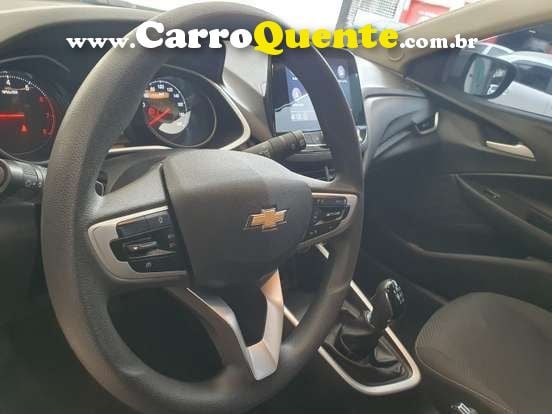 CHEVROLET ONIX 1.0 TURBO PLUS LT - Loja