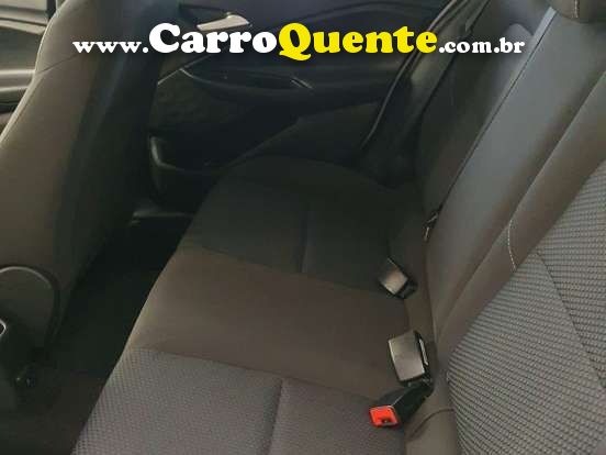 CHEVROLET ONIX 1.0 TURBO PLUS LT - Loja