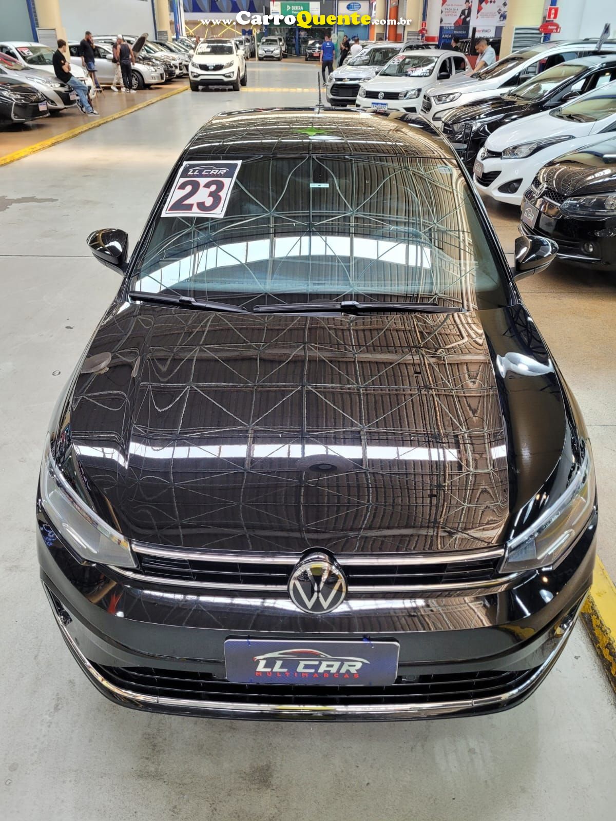 VOLKSWAGEN VIRTUS 1.0 200 TSI HIGHLINE - Loja