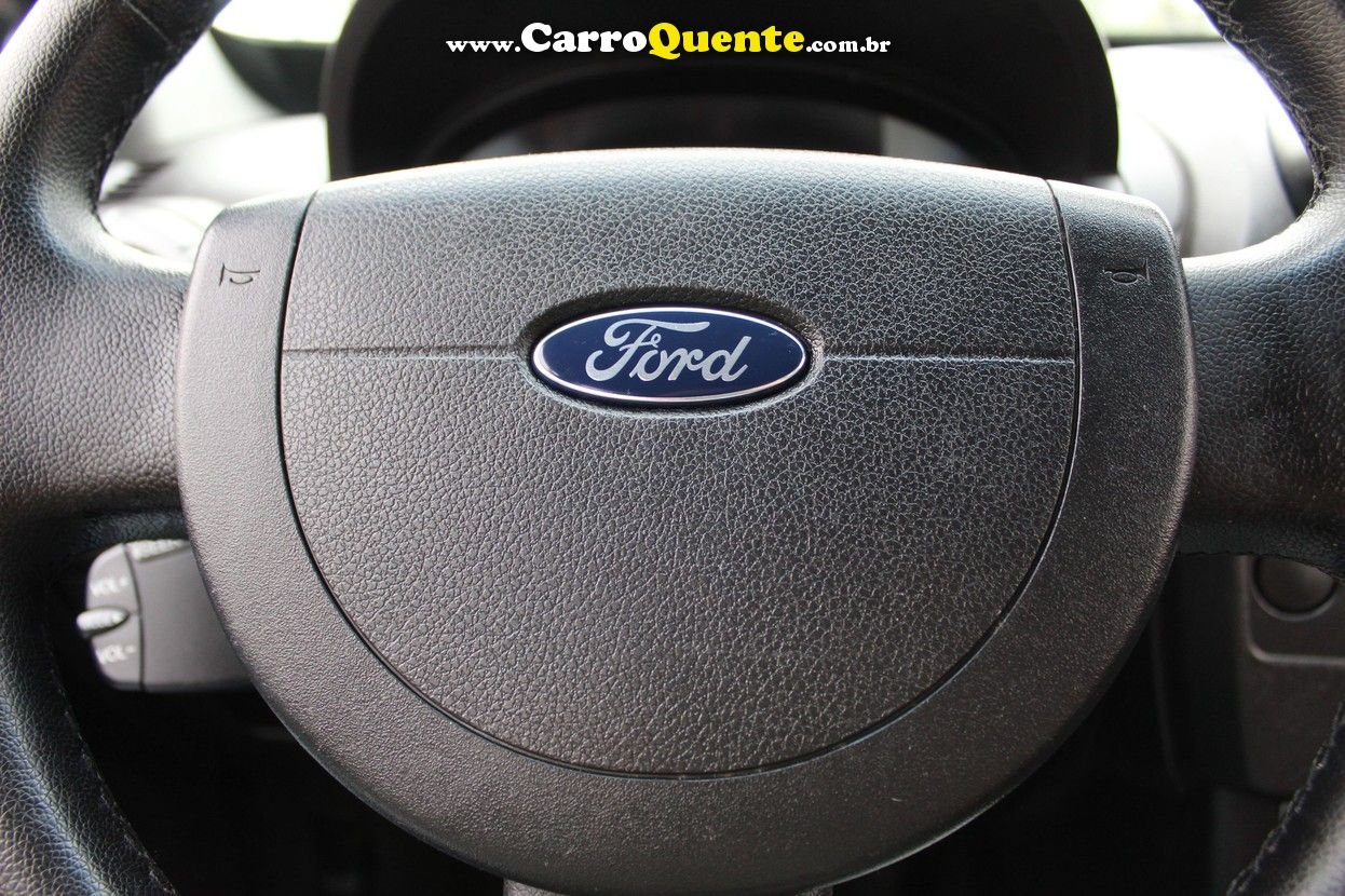 FORD ECOSPORT 1.6 FREESTYLE 8V - Loja