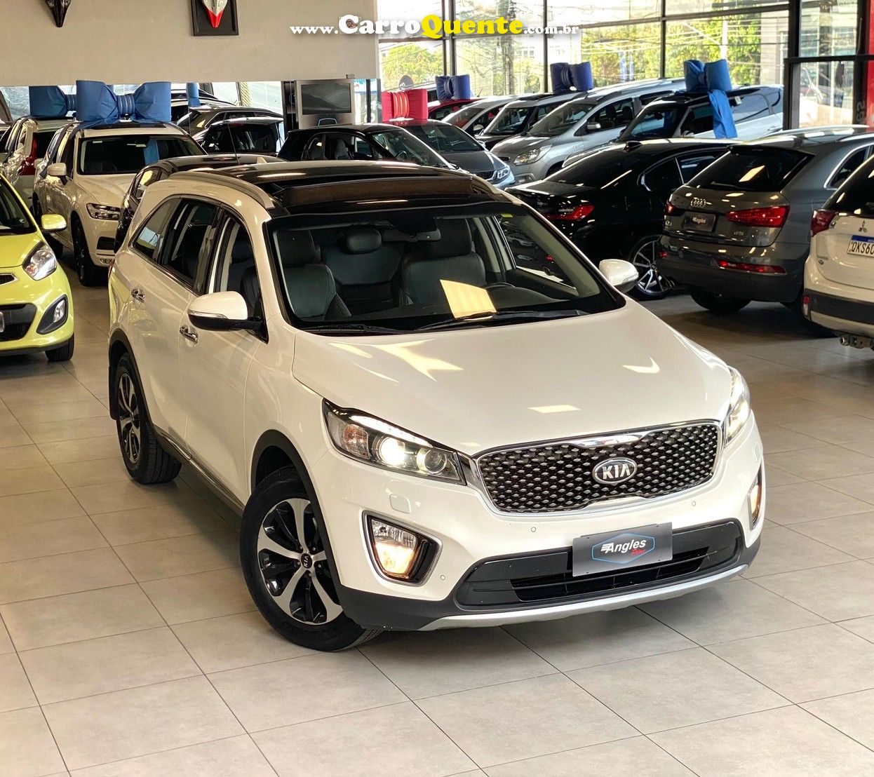 KIA SORENTO 3.3 V6 EX 7L - Loja