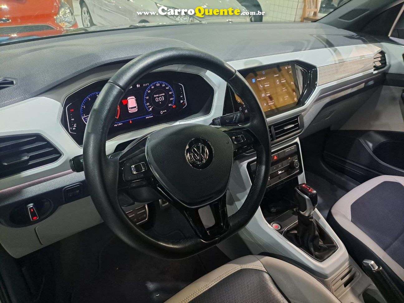 VOLKSWAGEN T-CROSS 1.4 250 TSI HIGHLINE - Loja