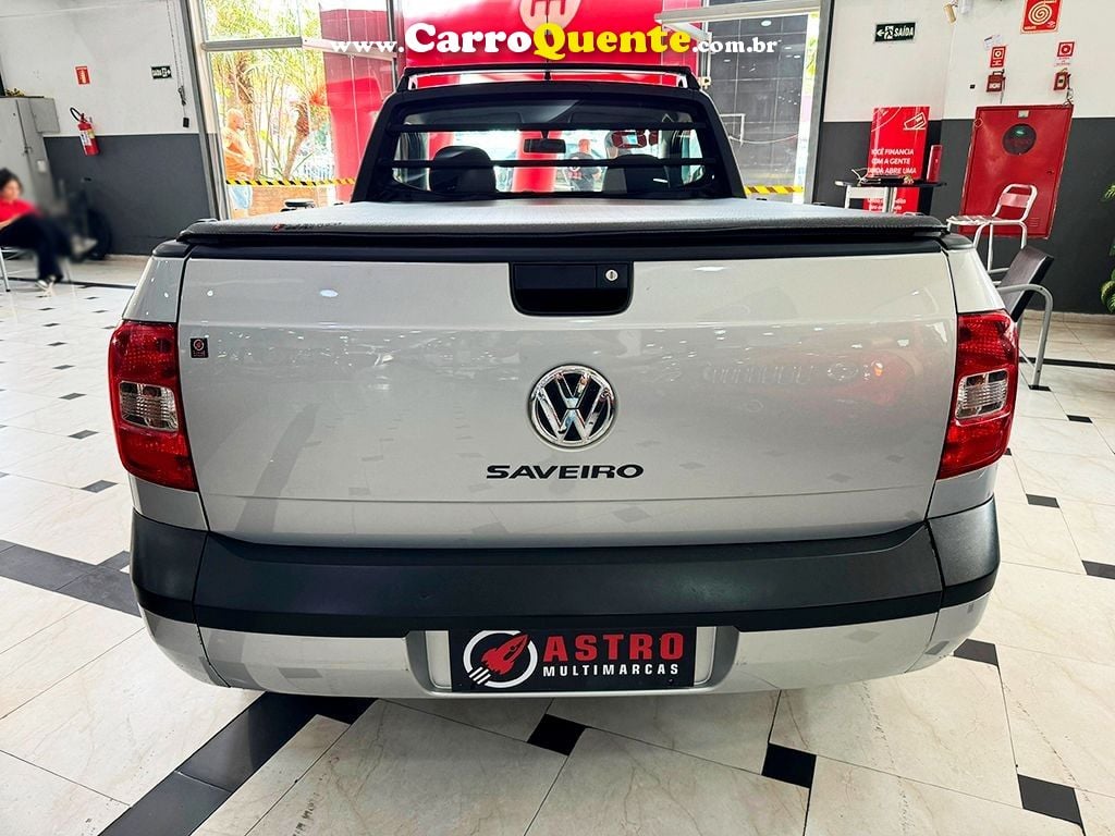 VOLKSWAGEN SAVEIRO 1.6 MI TRENDLINE CS 8V - Loja