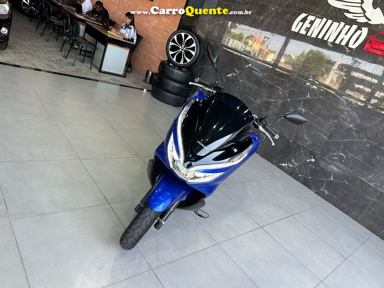 HONDA PCX SPORT  - Loja