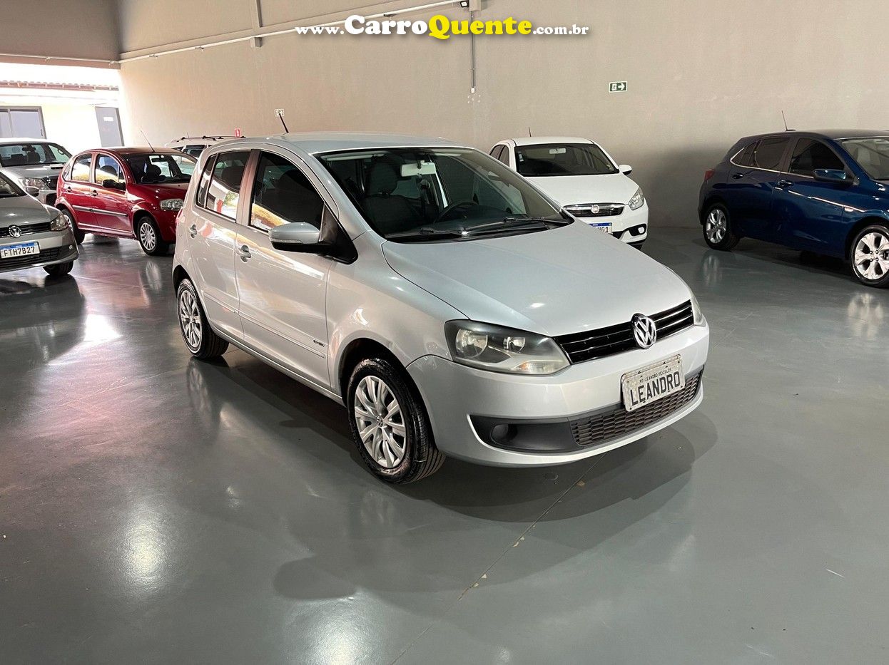 VOLKSWAGEN FOX 1.6 MI 8V - Loja