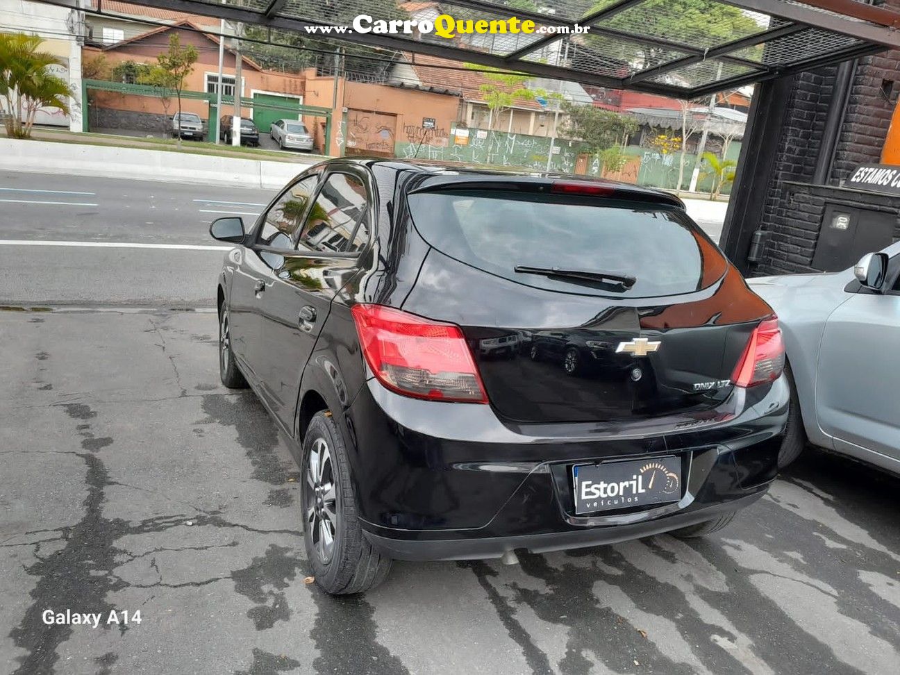 CHEVROLET ONIX 1.4 MPFI LTZ 8V - Loja