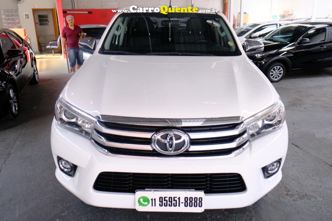 TOYOTA   HILUX CD SRX 4X4 2.8 TDI 16V DIESEL AUT.   BRANCO 2018 2.8 DIESEL - Loja