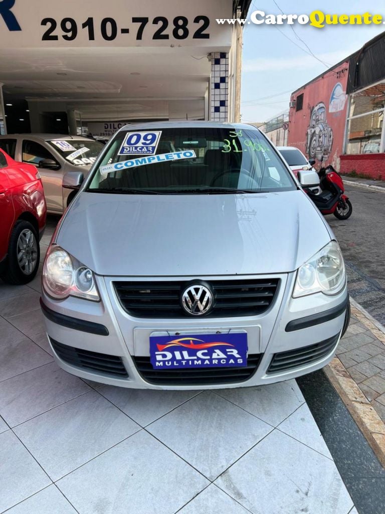 VOLKSWAGEN   POLO 1.6 MIS.OURO 1.6 MI TOT.FLEX 8V 5P   PRATA 2009 1.6 FLEX - Loja