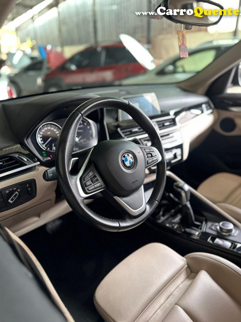 BMW   X1 SDRIVE 20I 2.02.0 TB ACTI.FLEX AUT.   PRETO 2019 F832H742 FLEX - Loja