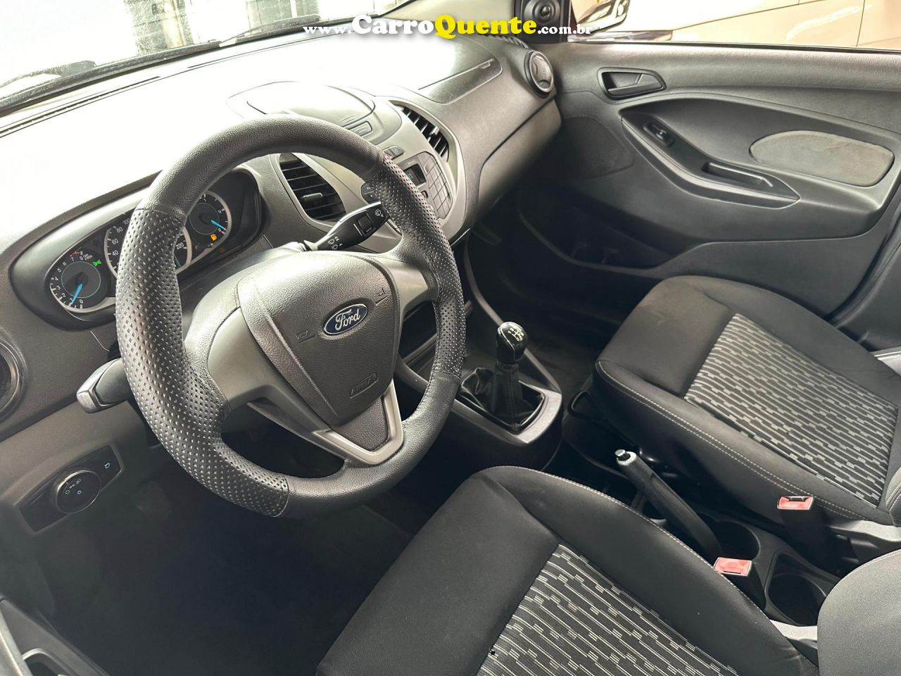 FORD   KA 1.0 SESE PLUS TIVCT FLEX 5P   VERMELHO 2015 1.0 FLEX - Loja