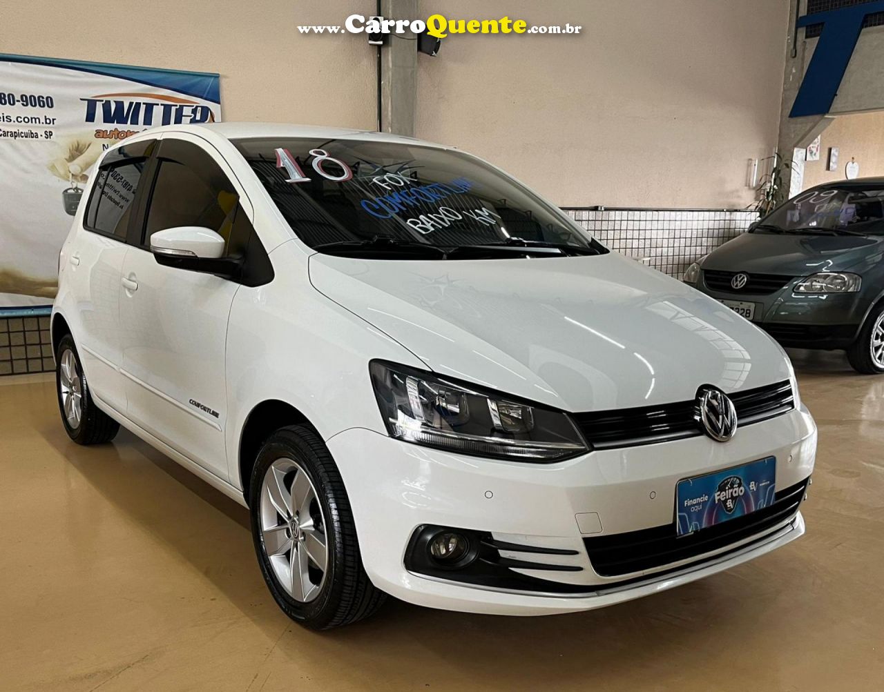 VOLKSWAGEN   FOX COMFORTLINE 1.6 FLEX 8V 5P   BRANCO 2018 1.6 FLEX - Loja