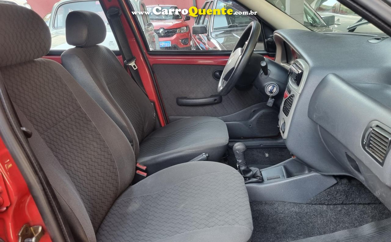 FIAT   FIAT PALIO 1.0 FIRE   VERMELHO 2004 1.0 GASOLINA - Loja