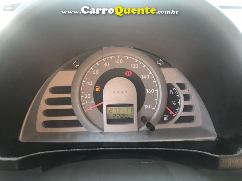 Volkswagen FOX 1.0 MI CITY 8V FLEX 4P MANUAL - Loja