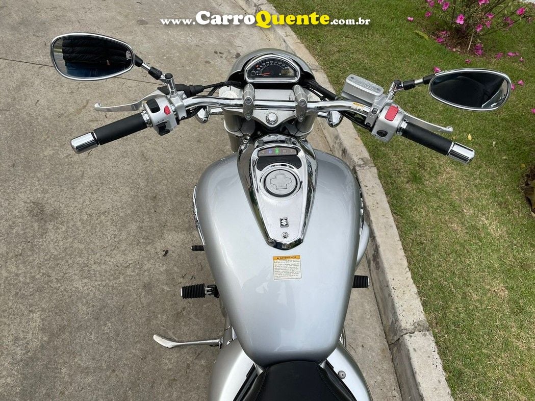 SUZUKI BOULEVARD M800  - Loja