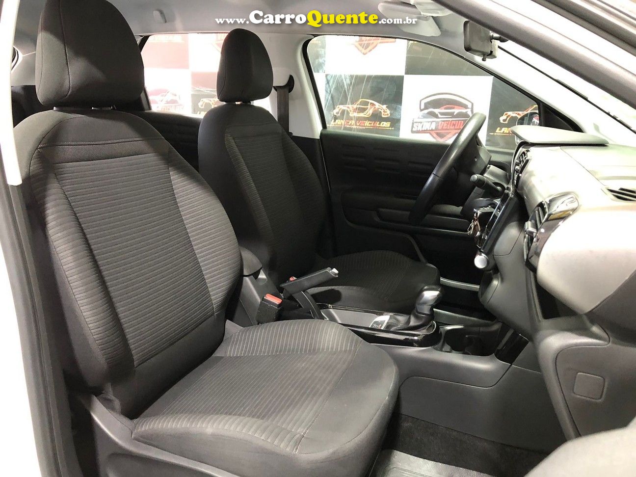 CITROEN C4 CACTUS 1.6 VTI 120 FEEL EAT6 - Loja