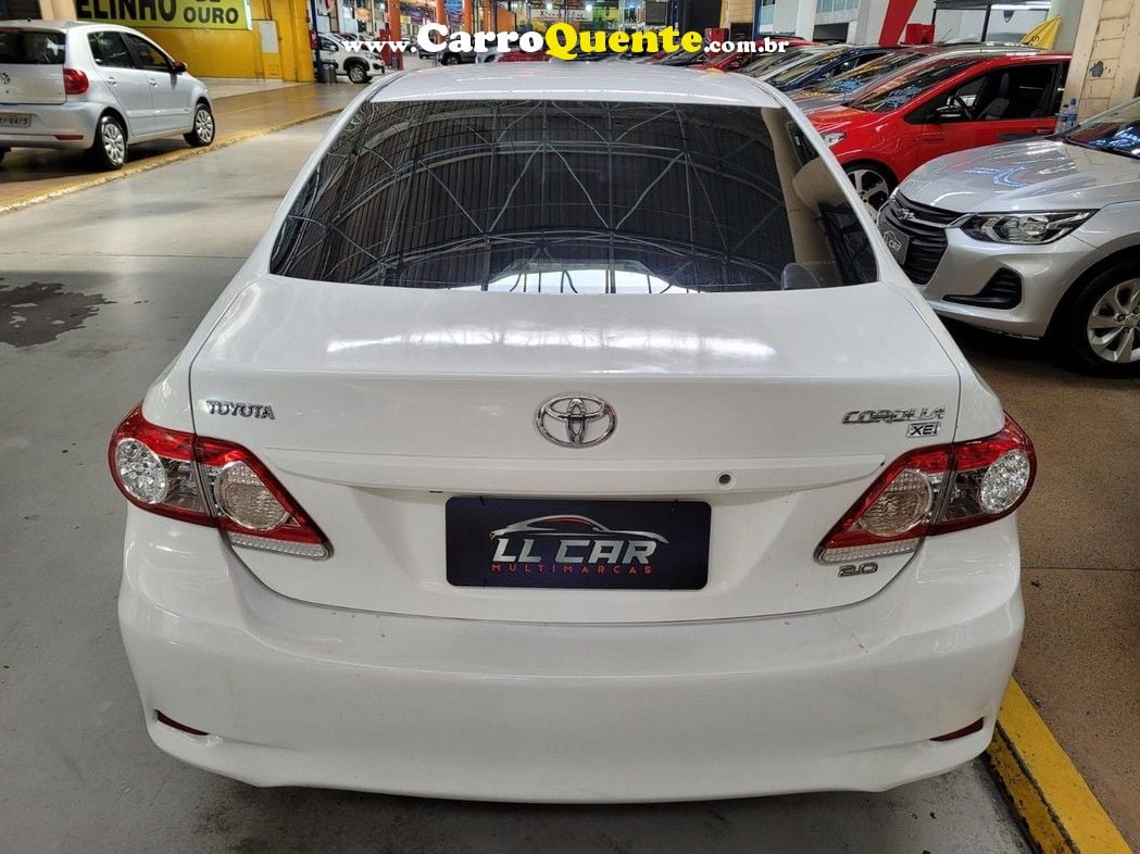 TOYOTA COROLLA 2.0 XEI 16V - Loja