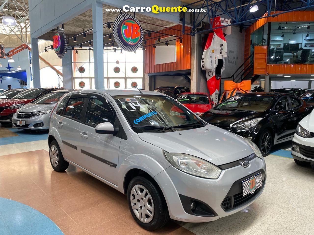 FORD FIESTA 1.0 ROCAM SE 8V - Loja