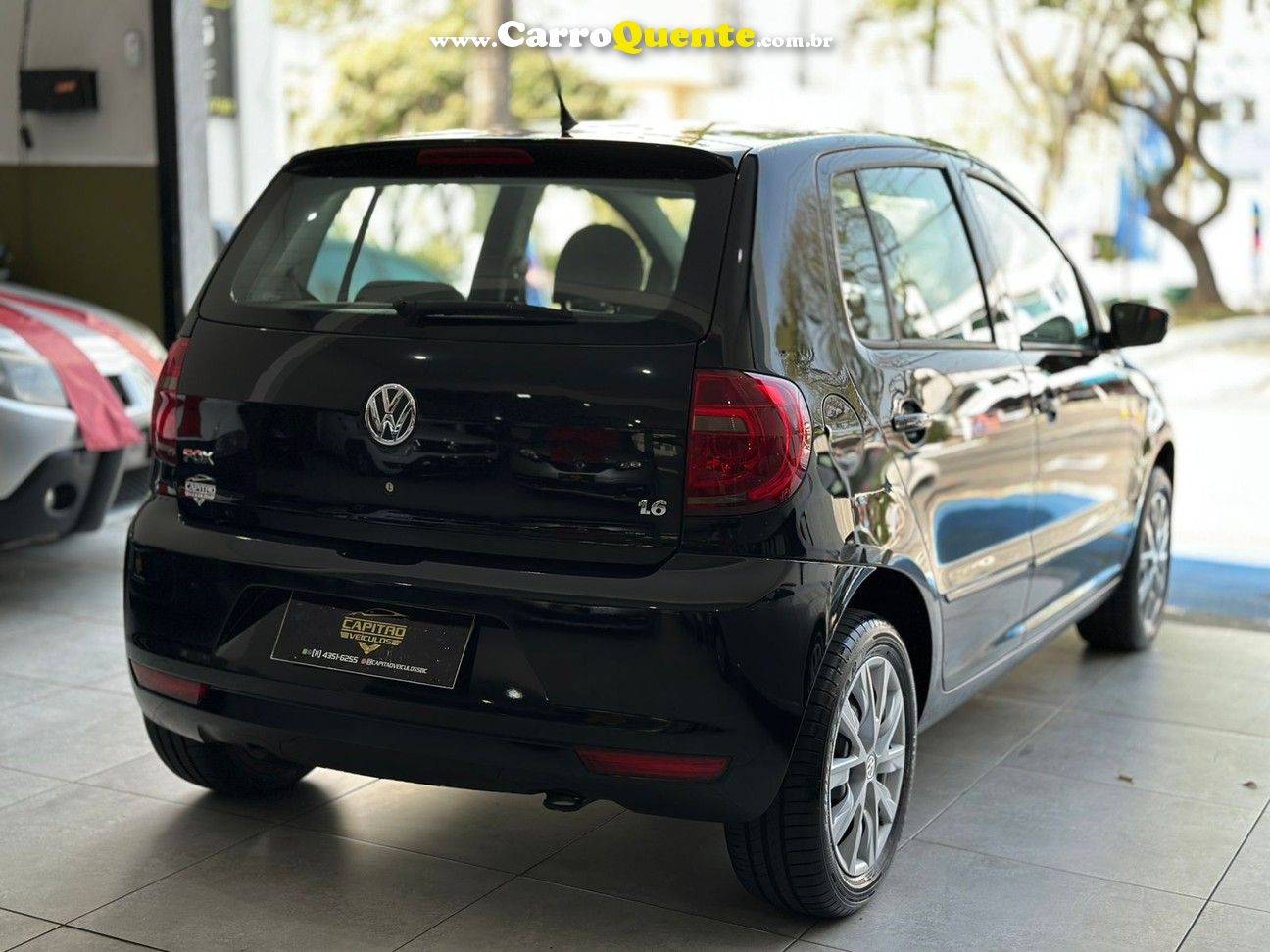 VOLKSWAGEN FOX 1.6 MI 8V - Loja